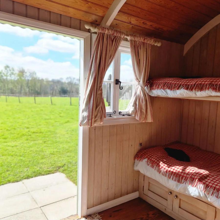 Skylark Shepherds Hut Роял-Танбридж-Веллс Екстер'єр фото